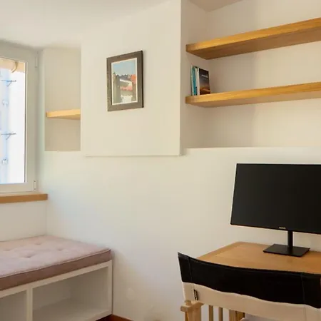 1bdr With Terrace And View By Lovelystay 아파트